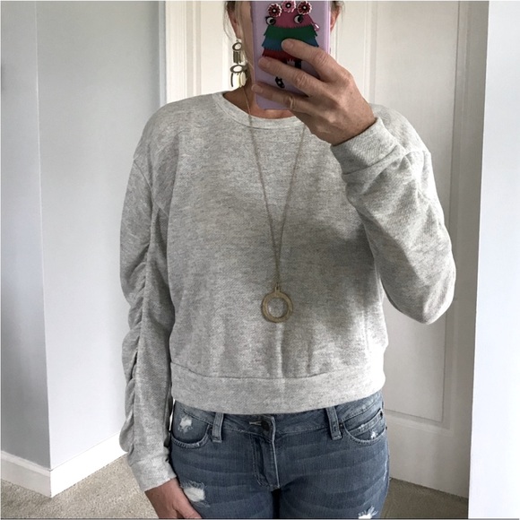 Grey Cropped, Ruched Sleeve Top - Picture 4 of 6